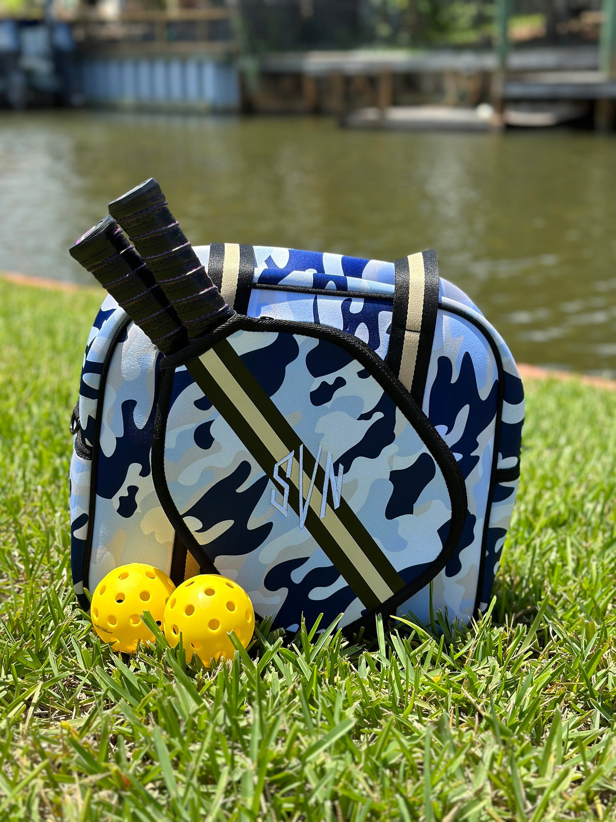 Neoprene Pickleball Bag: Personalized Paddle & Ball Tote